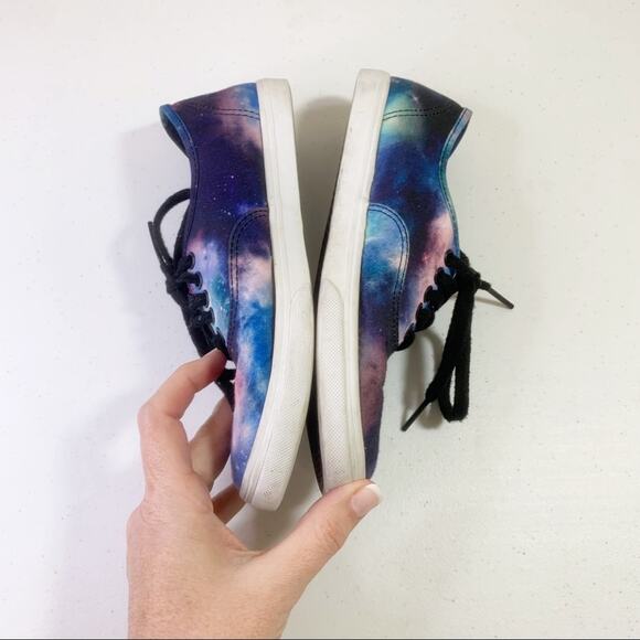 Vans Cosmic Galaxy Space Lace-up Canvas Black/Blue Lo Pro Tennis Shoes - Picture 3 of 8